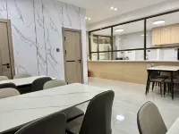 Heihe Yuelai Hotel (Central Street)