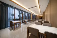 Seaview Hot Spring Holiday Hotel