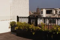 Yue Hotel