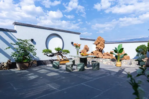 Qiduo Light Luxury Homestay - 2-Star