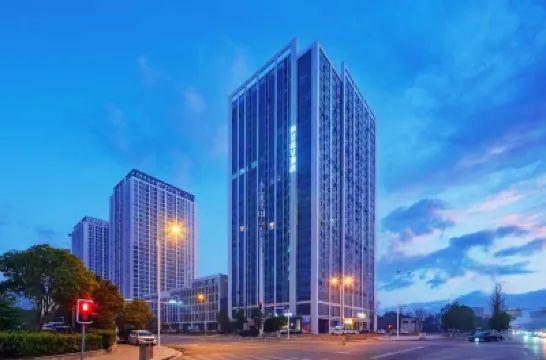 朵蘭達V酒店（長沙高鐵西站金橋國際店） 鄰近杉木橋塔的酒店