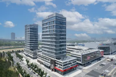 Lavande Hotel (Dongying Wuyue Plaza Huanghe International Exhibition Center) Các khách sạn gần Dongying Central Urban Area Gymnasium