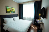 City Hotel
