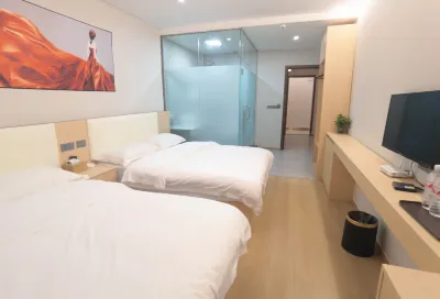 Shuifu Dongjin Business Hotel Hotels near West Grand Canyon