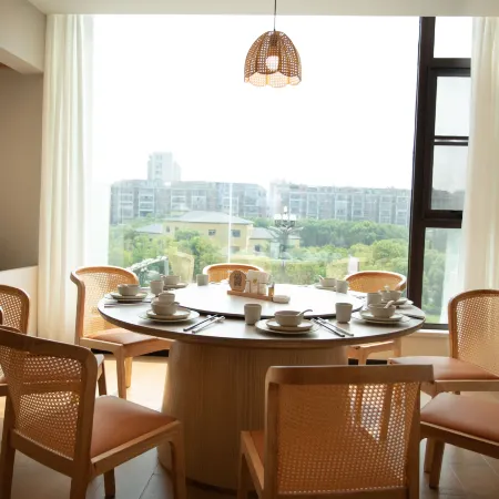 HUKOU GARDEN CITY HOTEL