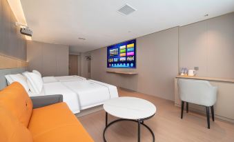 Lanhai Business Hotel (Zhengzhou East Station Provincial Government Branch)