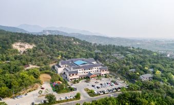 Mengshan Kanggu Hot Spring Hotel
