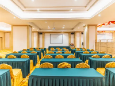 Yaqiang International Hotel (Gongliu Yaqiang Branch) Hotels in Gongliu