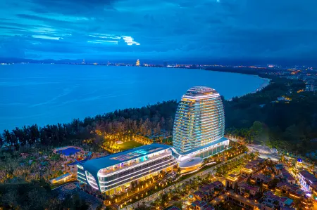 Hainan Sangem Moon Hotel 