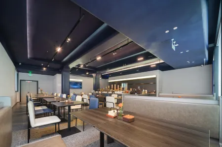 Harbin Institute of Technology West Bridge Metro Station Light Stay Hotel Отели рядом с достопримечательностью «Harbin University of Commerce (South Area)»