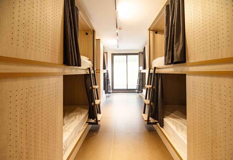 GG 호스텔의 모던한 인테리어