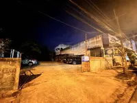 Sanshine Place Hotel di Phanom Phrai