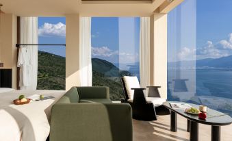 Nocturne Villa at Yueyin Ting | Full View Half Mountain Sea View Resort Hotel (Dali Erhai Branch)