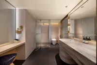 Ruyi Hotel (Guiyang Karst Park Olympic Sports Center)