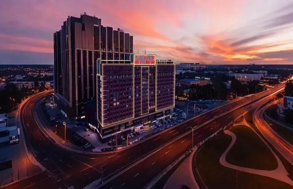 盛廣酒店（呼和浩特金川工業大學伊利集團店）