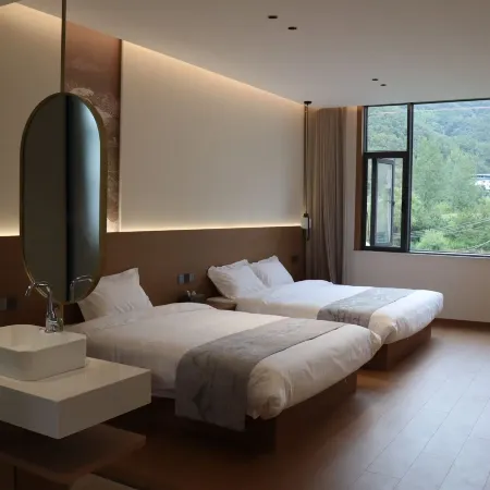 Qiyun Mountain House Homestay