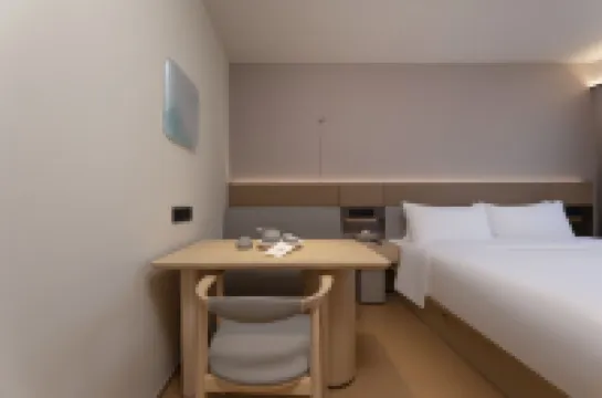 JI Hotel (Xuancheng Jingxian Government Center)