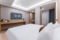 Harbin Zhen Guo Scenic Hotel (Central Street Sofia Church Branch)