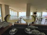 Sunset Shoreline Saranda - Sea View - Free Private Parking - Pool - bar