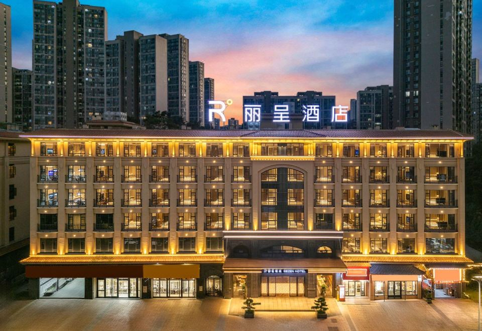 hotel overview picture