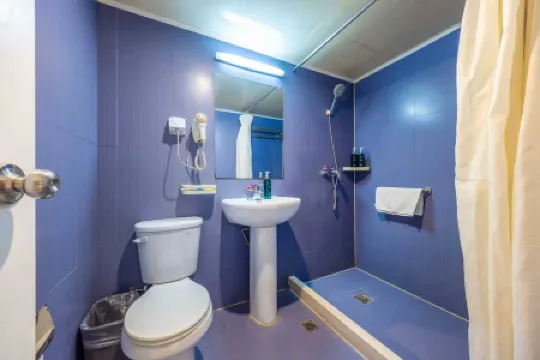 Wanbo Hotel (Xining Mojia Street & Daxin Street Night Market Branch)