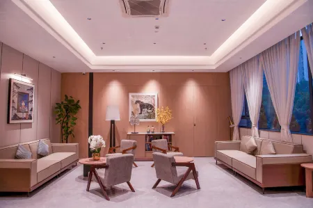 Ban Shan Hotel(Chongqing Zoo) Отели рядом с достопримечательностью «Chongqingligong University»