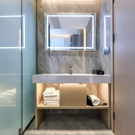 Yaqi Business Hotel (Jiang'an Hospital)