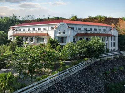 Son Nu Emerald Hill Hotels in der Nähe von Bảo Tàng Bắc Kạn