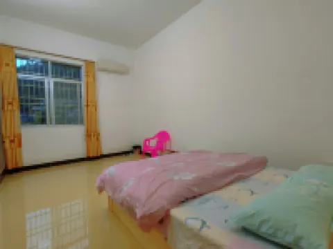 Yangchun Spring Neighbor • Riyue Huayuan Homestay