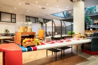 โรงแรมเอแชท สนามบินซตุทท์การ์ท เมสเซอ - พร้อมอาหารเช้า