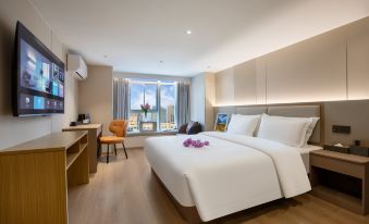 Shuangqi Garden Hotel (Kunming South High-Speed Railway Station Yunnan Normal University)