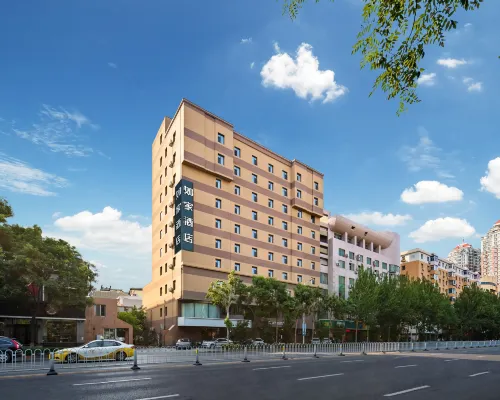 Homeinns·neo(Shenyang Zhannan 5th Road Subway Station Store) Hotels near Heping
