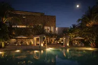 18 Suite Villa Kuta - Private Pool