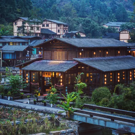 Shier Beihou Shuanghe Inn