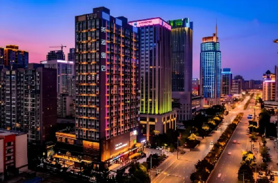 Meidao Hotel (Xi'an Keji Road Subway Station Branch) Hotels near Gaoxin