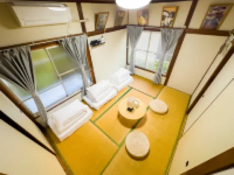 Ikebukuro Free Pickup#Ueno 14 mins Nippori 10 mins Entire property Up to 7 guests B