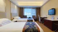 Huaqiao Dongfang Hotel - Pet-friendly