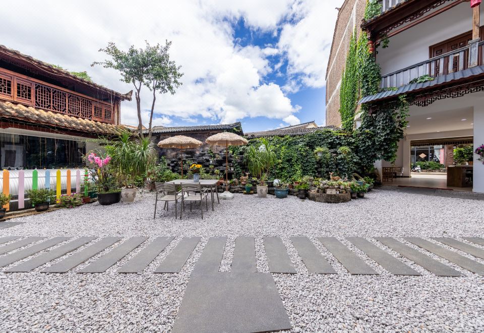 Puzhehei Qingshui Lianyi Boutique Inn - Housity