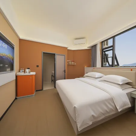 Juyuan Smart Choice Hotel (Huquan Ecological Park)