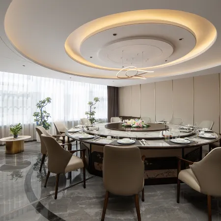 Hongqiqu Conference Center Hotel