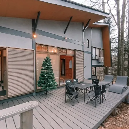 Hilltop Villa Karuizawa - Peaceful Hilltop Forest Retreat With Mountain View