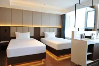 Rujia Aifei Hotel (Weifang Railway Station Shihuyuan Museum Branch)