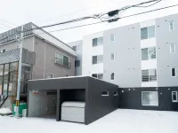 105 [New building] [10 minutes by tram to Tanukikoji] [Wi-Fi] [Designer MS] 마루야마 동물원 주변 호텔