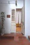 Cozy House - 60m2 - Big Bedroom - 2 Queen sz Bed - 5 minutes to Old Quater