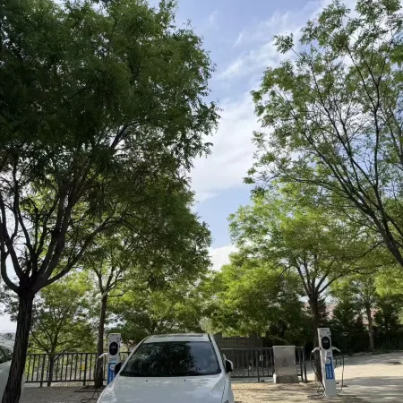 H Xixi Holiday Hotel