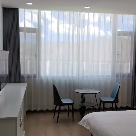 Qinyue Hotel