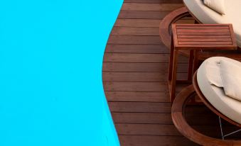 Sun Rocks Boutique Hotel | Caldera View Suites & Sunset Dining Experience
