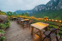 Flower Valley · Real-Scene Homestay - breakfast
