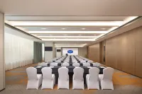 Urumqi Midong Hilton Hampton Hotel - 가성비