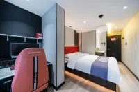 Shanhe E-sports Hotel (Lanzhou West Railway Station, Wanhui International Plaza Branch) - Esports